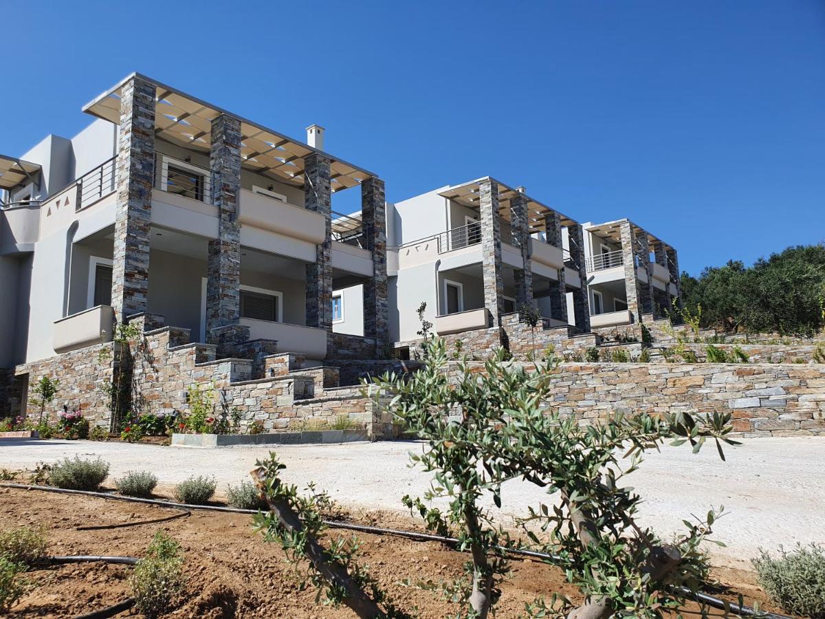 Vardians Villas & Suites Каристос Экстерьер фото