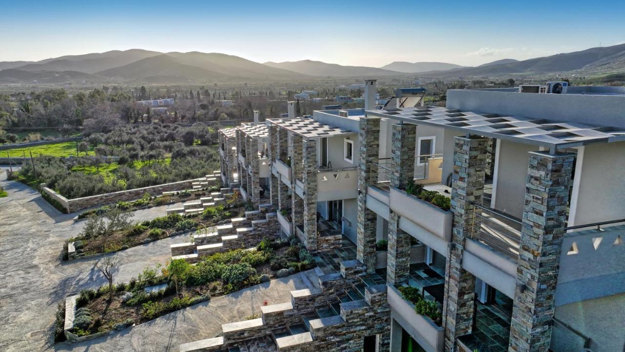 Vardians Villas & Suites Каристос Экстерьер фото