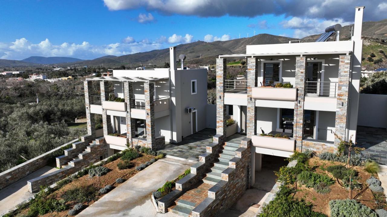 Vardians Villas & Suites Каристос Экстерьер фото