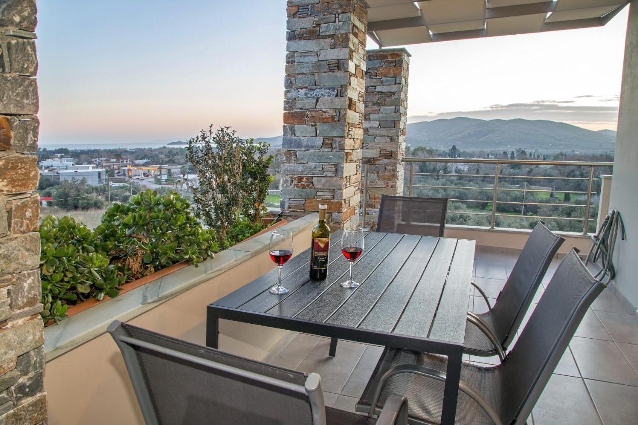 Vardians Villas & Suites Каристос Экстерьер фото