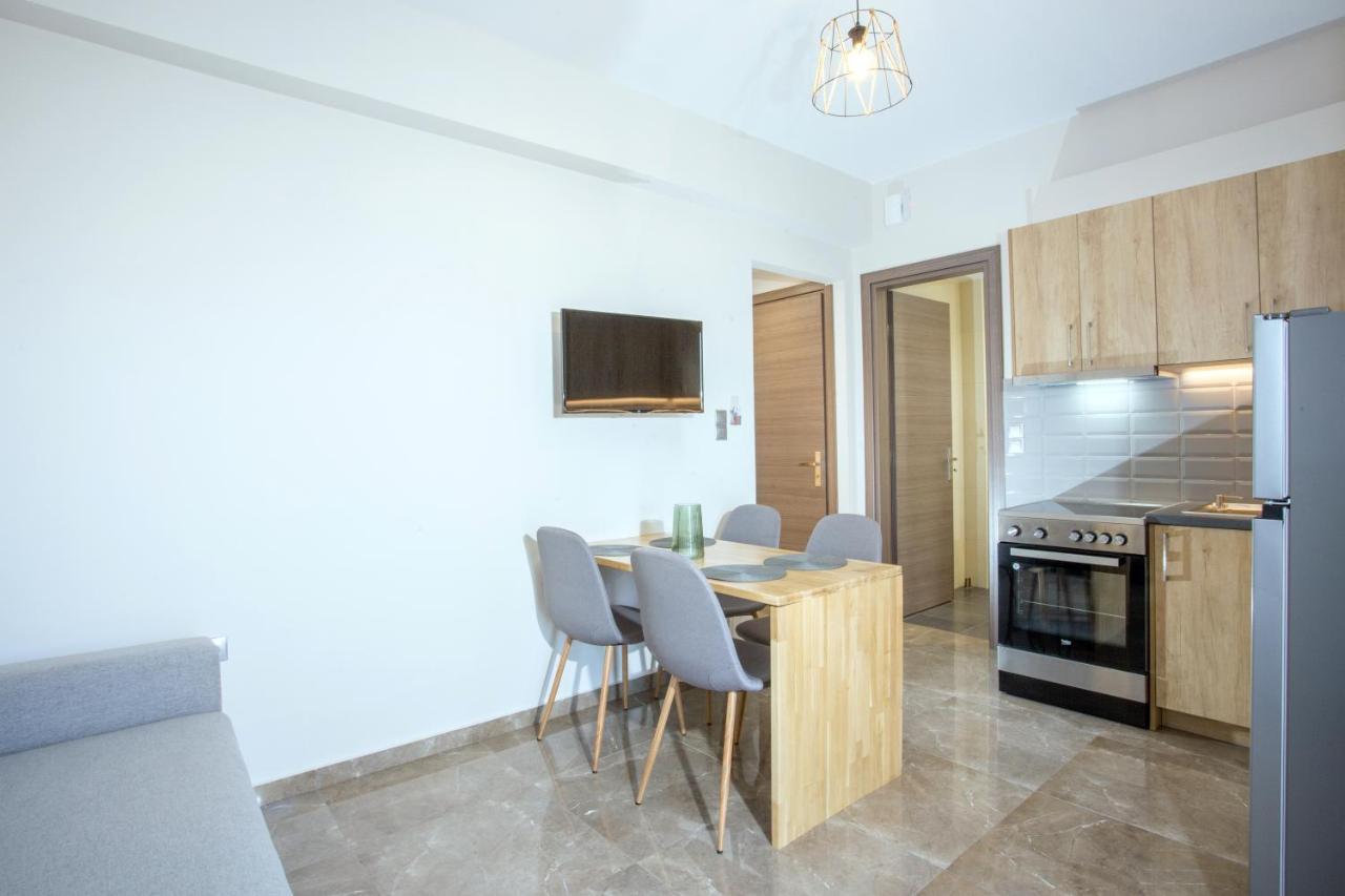 Vardians Villas & Suites Каристос Экстерьер фото